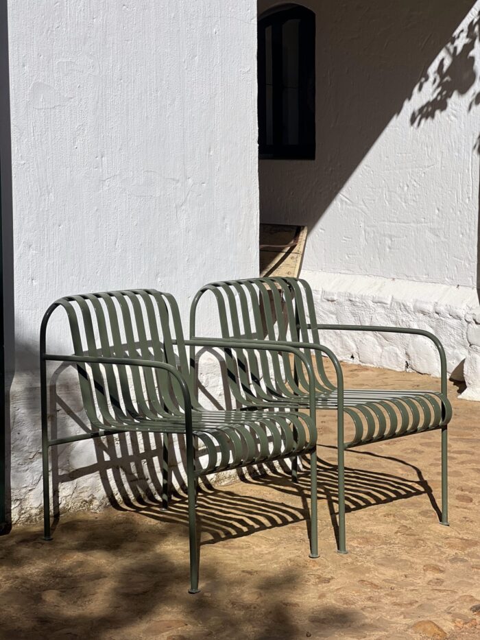 Wayferer lounge chair